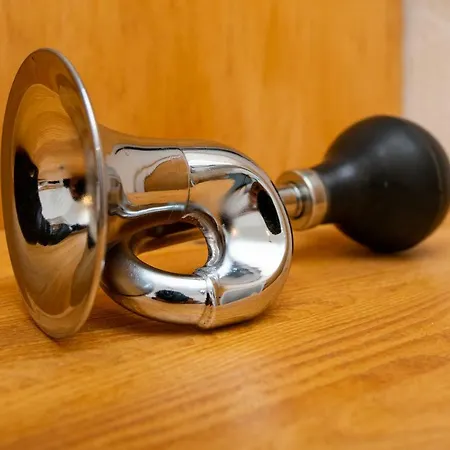 Light Blue - In The Middle Of Everything 度假居